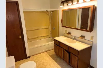 410 N First Street, Bellflower, IL 61724 - Photo 39