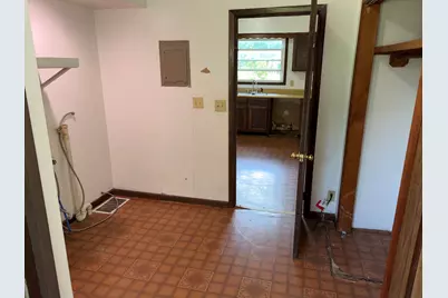 410 N First Street, Bellflower, IL 61724 - Photo 33