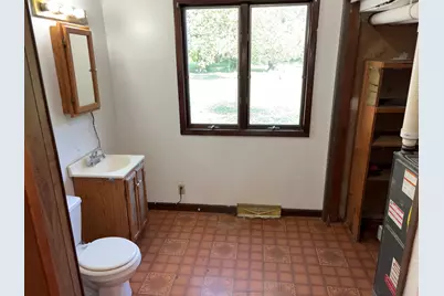 410 N First Street, Bellflower, IL 61724 - Photo 31