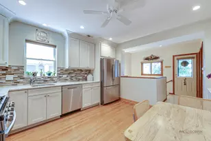 3532 N Ozark Ave, Chicago, IL 60634 - Photo 9