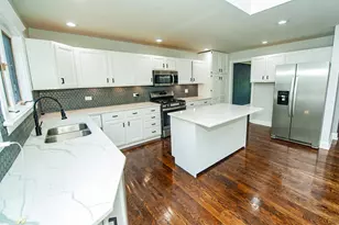 18910 W Orchard Ln, Grayslake, IL 60030 - Photo 11