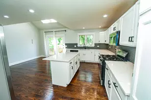 18910 W Orchard Ln, Grayslake, IL 60030 - Photo 13