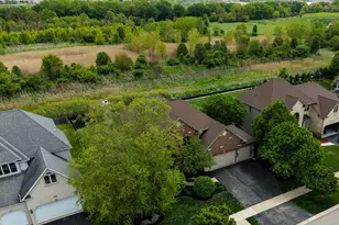 5815 Rosinweed Ln, Naperville, IL 60564 - Photo 31