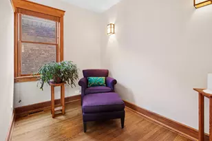 4922 N Tripp Ave, Chicago, IL 60630 - Photo 7
