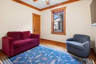 4922 N Tripp Ave, Chicago, IL 60630 - Photo 13