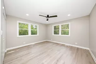 1302 S Lawler Ave, Lombard, IL 60148 - Photo 15