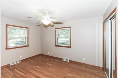 5019 Burman Drive, Crystal Lake, IL 60014 - Photo 19