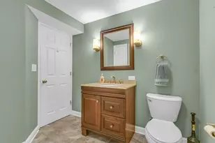1807 Van Dyke Ln, Carpentersville, IL 60110 - Photo 29