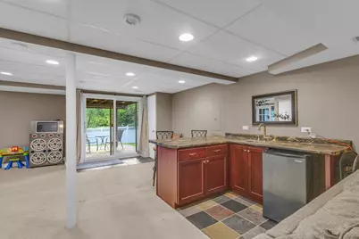 1807 Van Dyke Lane, Carpentersville, IL 60110 - Photo 33