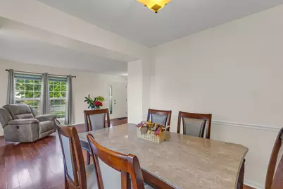 1807 Van Dyke Lane, Carpentersville, IL 60110 - Photo 25