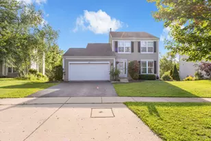 1807 Van Dyke Ln, Carpentersville, IL 60110 - Photo 1