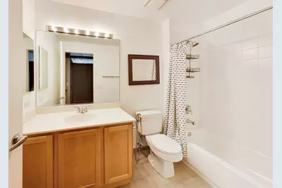 125 E 13th Street #1012, Chicago, IL 60605 - Photo 11