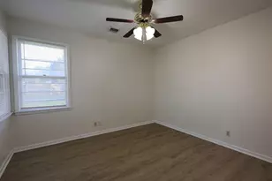2414 Garden St, Joliet, IL 60435 - Photo 13