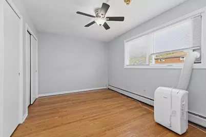 10409 Moody Avenue, Chicago Ridge, IL 60415 - Photo 11