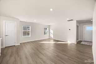 1237 Marigold Ln, Hampshire, IL 60140 - Photo 9