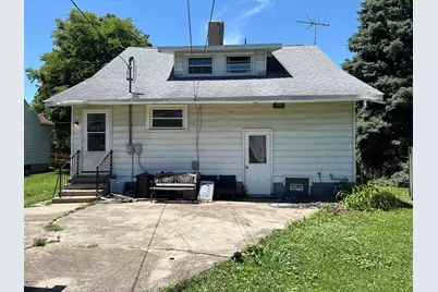 208 N Wood Street, Gibson City, IL 60936 - Photo 9