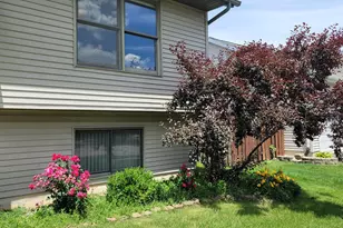 715 Cherry Tree Ln, Genoa, IL 60135 - Photo 31