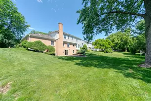 255 Lee Rd, Northbrook, IL 60062 - Photo 35