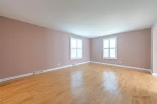 255 Lee Rd, Northbrook, IL 60062 - Photo 3