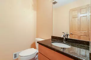 255 Lee Rd, Northbrook, IL 60062 - Photo 17