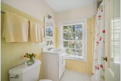 1342 Larrabee Lane, Northbrook, IL 60062 - Photo 21