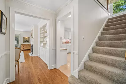 1342 Larrabee Lane, Northbrook, IL 60062 - Photo 7
