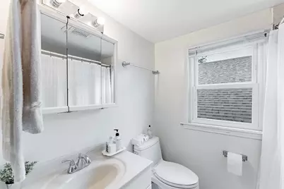 5621 N Drake Avenue, Chicago, IL 60659 - Photo 13