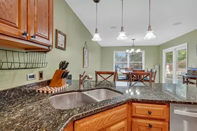 307 W Main Street, Gardner, IL 60424 - Photo 7