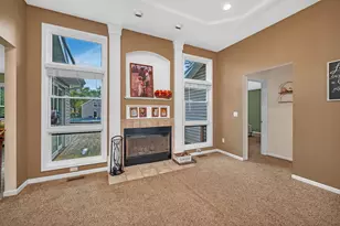 307 W Main St, Gardner, IL 60424 - Photo 5