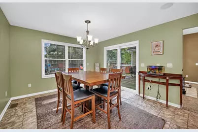 307 W Main Street, Gardner, IL 60424 - Photo 11