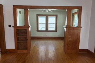 303 12th Ave, Sterling, IL 61081 - Photo 3