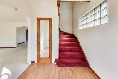 5636 W Augusta Boulevard, Chicago, IL 60651 - Photo 3