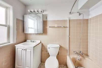 5636 W Augusta Boulevard, Chicago, IL 60651 - Photo 19