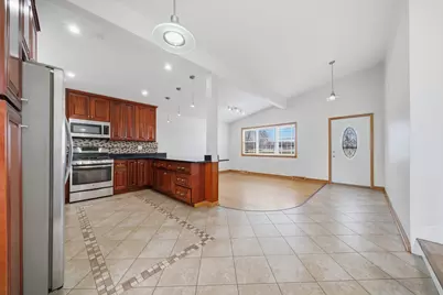 10725 S Rutherford Avenue, Worth, IL 60482 - Photo 13