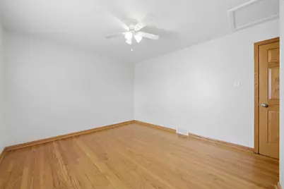 10725 S Rutherford Avenue, Worth, IL 60482 - Photo 27