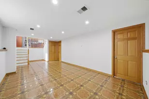 10725 S Rutherford Ave, Worth, IL 60482 - Photo 31