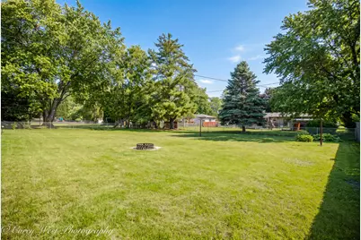 220 Swanson Road, Sycamore, IL 60178 - Photo 19