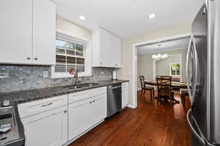 2314 Simpson St, Evanston, IL 60201 - Photo 11