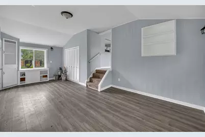 1305 Wilson Court, Zion, IL 60099 - Photo 5