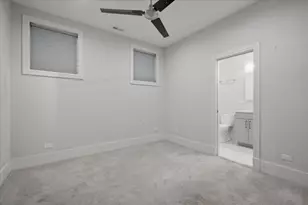 3049 N Clybourn Ave, Chicago, IL 60618 - Photo 13