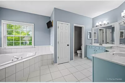 37W226 Baker Hill Court, Saint Charles, IL 60175 - Photo 27