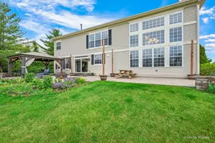 37W226 Baker Hill Ct, Saint Charles, IL 60175 - Photo 43
