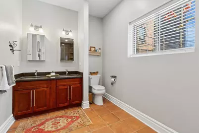 746 W Cornelia Avenue #1W, Chicago, IL 60657 - Photo 17