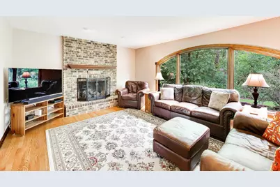 2302 Lisa Court, Rolling Meadows, IL 60067 - Photo 13