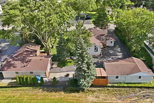 24 W 168th St, South Holland, IL 60473 - Photo 5
