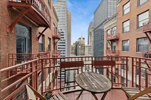 208 W Washington St, Chicago, IL 60606 - Photo 11