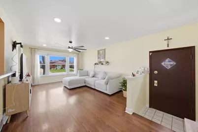 14828 Saint Louis Avenue, Midlothian, IL 60445 - Photo 3