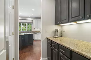 672 S Balmoral Ct, Lake Forest, IL 60045 - Photo 15
