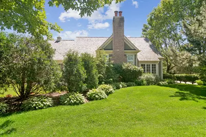 672 S Balmoral Court, Lake Forest, IL 60045 - Photo 5