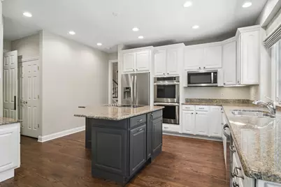 672 S Balmoral Court, Lake Forest, IL 60045 - Photo 19